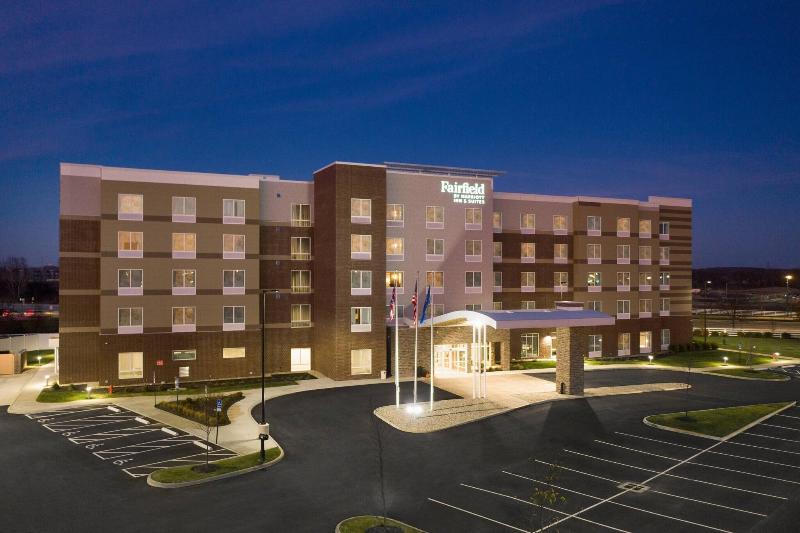 Otel Fairfield Inn & Suites Columbus New Albany