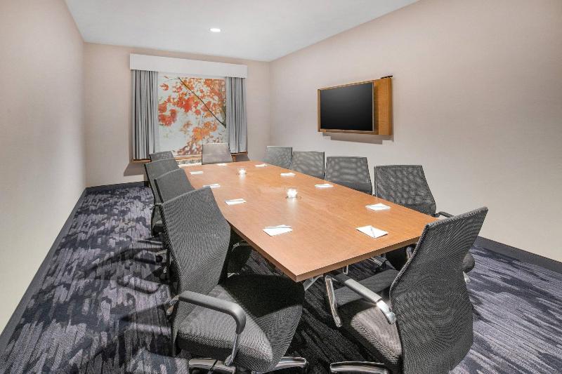 Otel Fairfield Inn & Suites Columbus New Albany