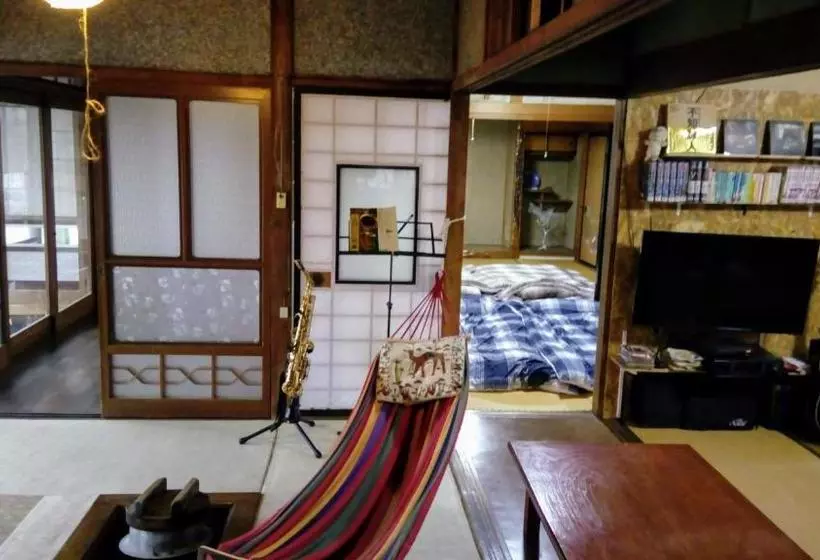 ペンション Hachi