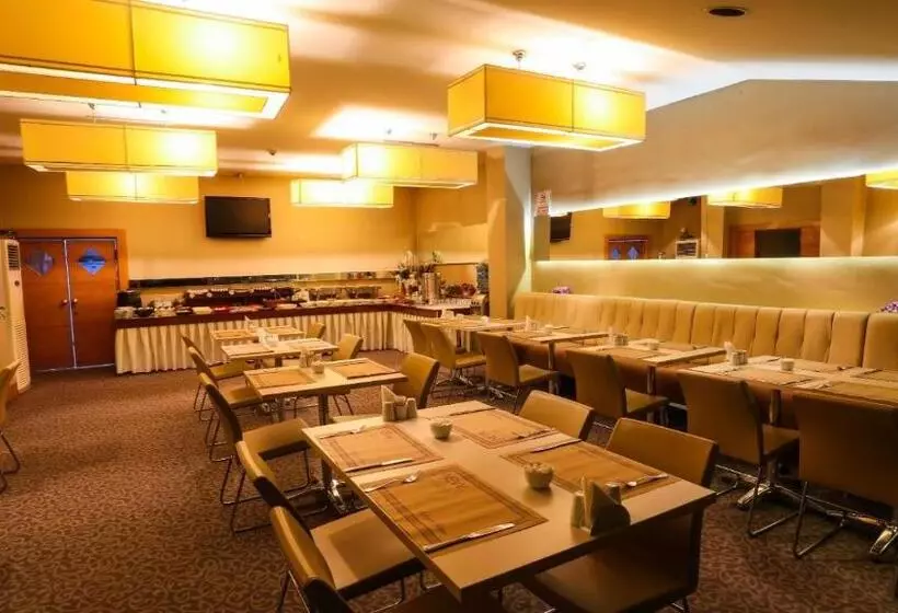 Si̇vas Hotel Nevv
