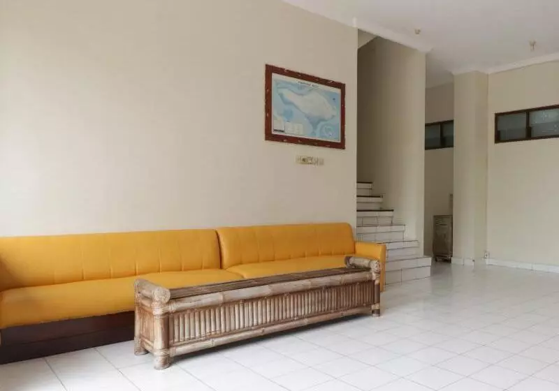 Spot On 2426 Hotel Aget Jaya Ii