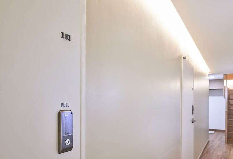 펜션 Futon Guesthouse