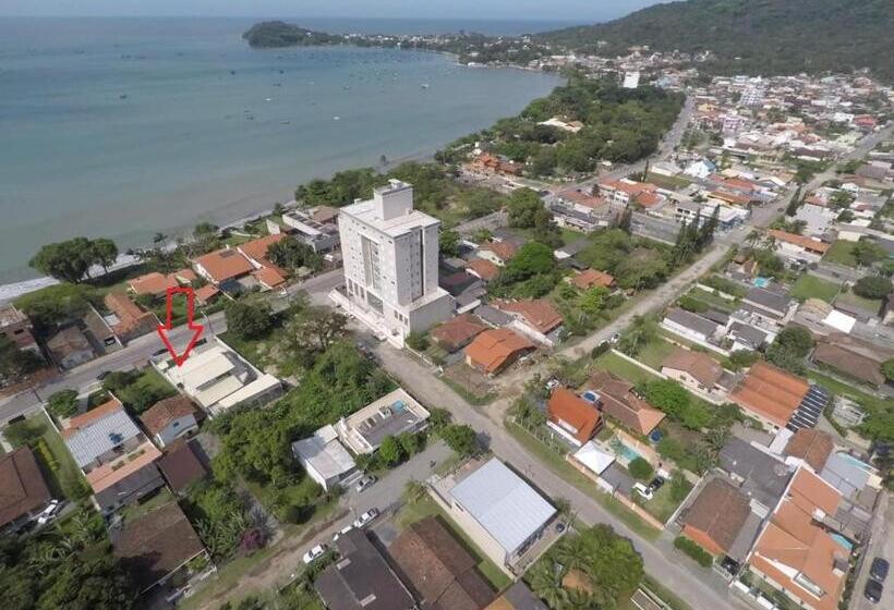 پانسیون Mundo Livre Guest House