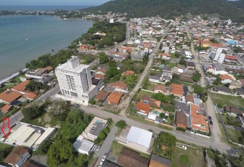 پانسیون Mundo Livre Guest House