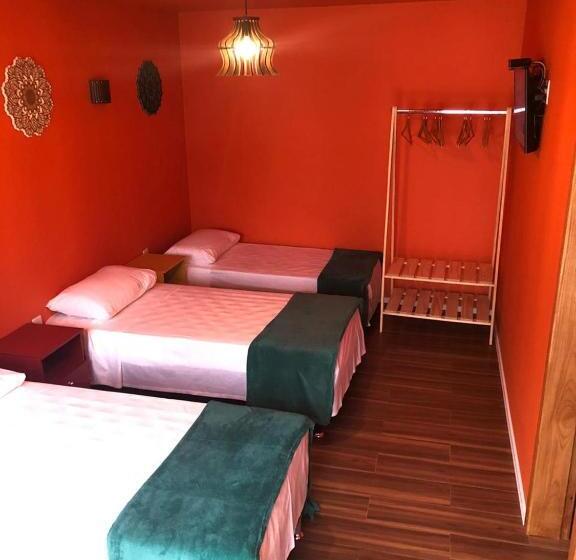 پانسیون Mundo Livre Guest House