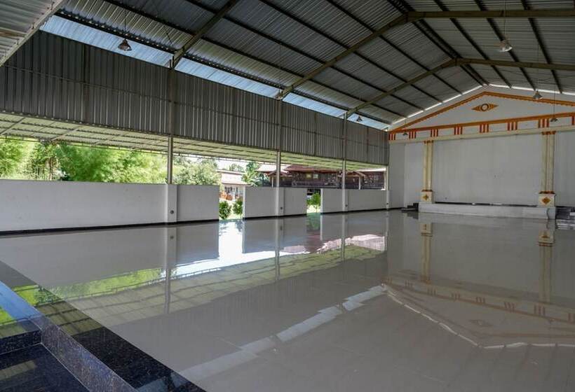 Reddoorz @ Hotel Horas Palopo