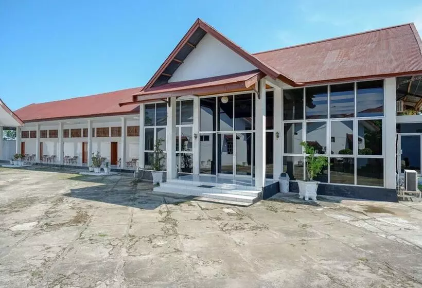 Reddoorz @ Hotel Horas Palopo