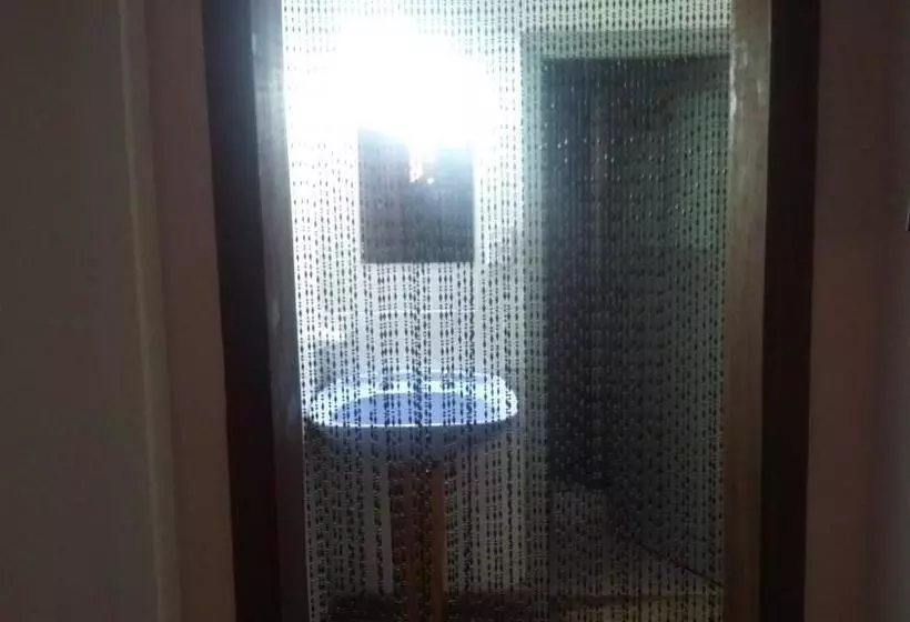 تختخواب و صبحانه Pura Vida Hostel