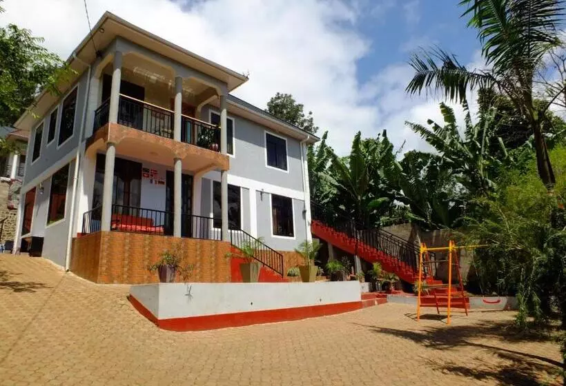 Enjivai Hostel