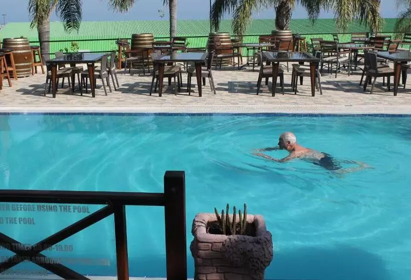 Hotelli Bella View Art Boutique