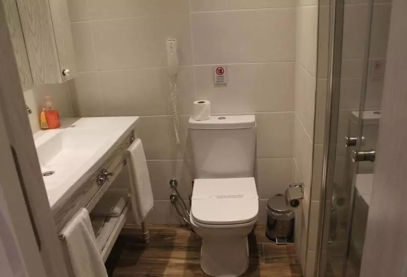 Hotelli Bella View Art Boutique