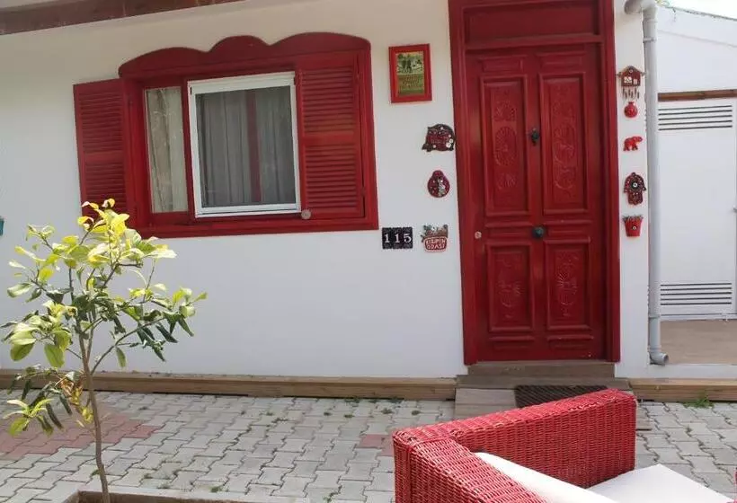 Hotelli Bella View Art Boutique