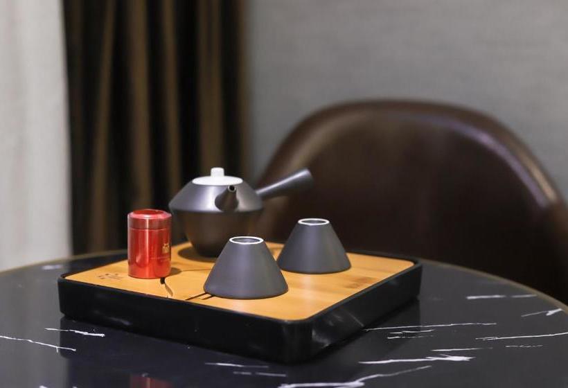 Отель Jinjiang Metropolo  Nanjing Jiangning Binjiang Development Zone