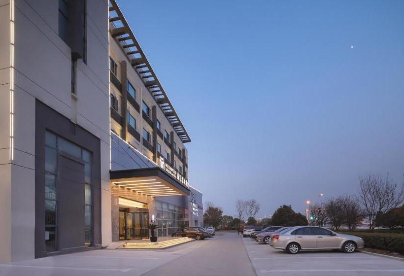 Отель Jinjiang Metropolo  Nanjing Jiangning Binjiang Development Zone