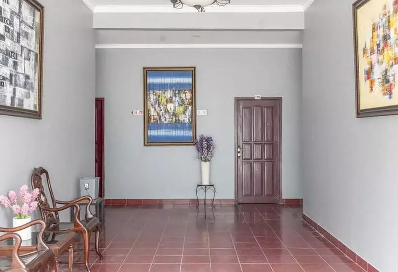 Hotelli Reddoorz Plus Near Tambun Station