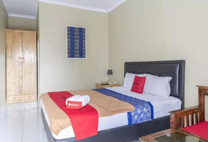 Hotelli Reddoorz Plus Near Tambun Station