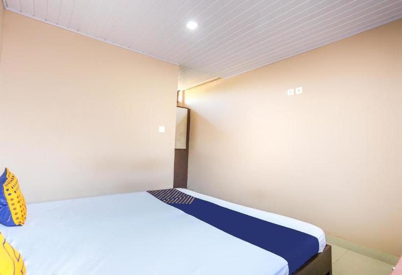 酒店 Spot On 64968 Yem Pees