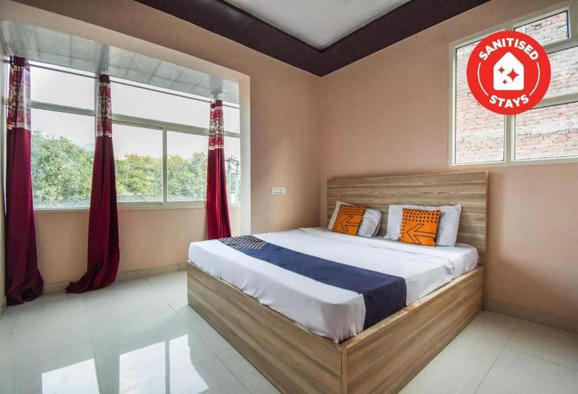 Hotell Spot On  Hi Tech