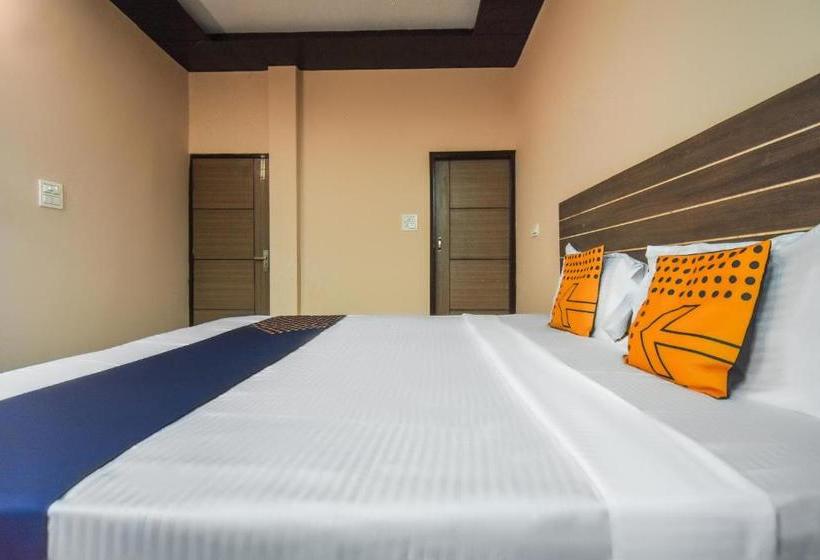 Hotell Spot On  Hi Tech