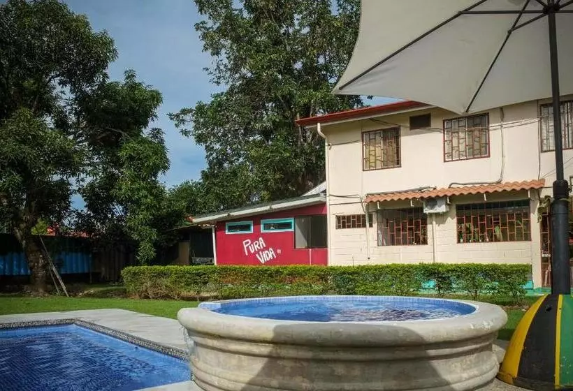 Retkeilymaja Yubarta Lodge