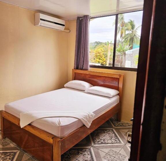 הוסטל Yubarta Lodge