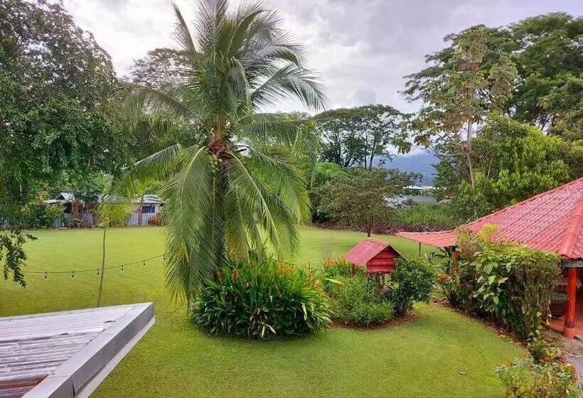 Retkeilymaja Yubarta Lodge