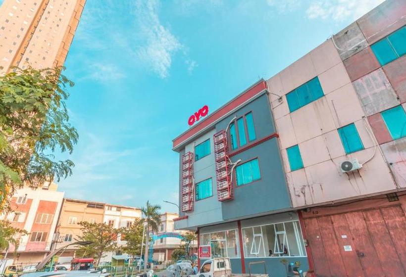 Otel Oyo 2230 Ava Guest House