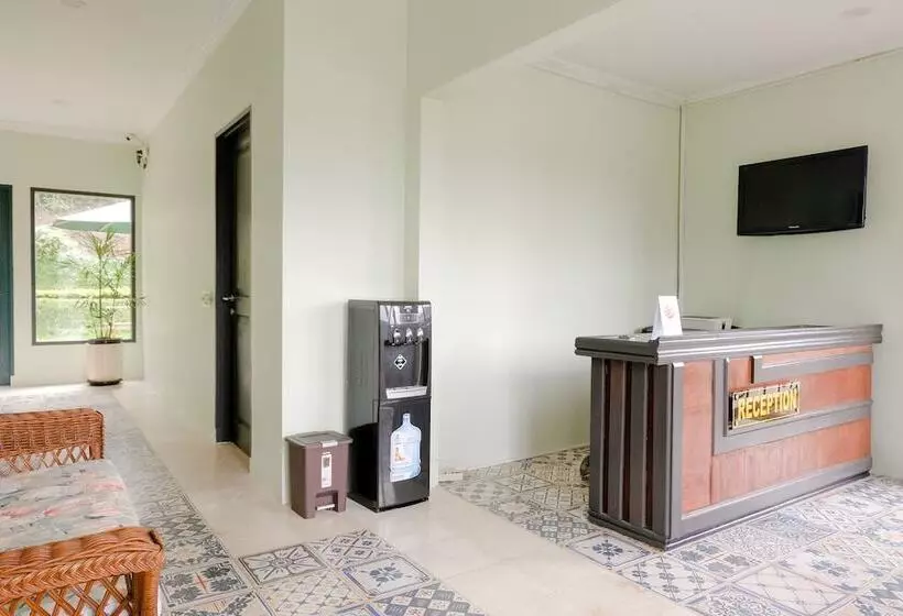 ホテル Panorama İnn Residence Batu Mitra Reddoorz