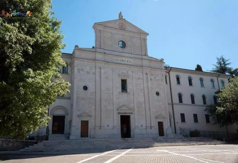 پانسیون Residenza Montenevoso