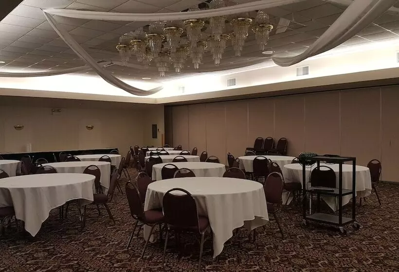 Hotelli Americas Best Value Inn Chippewa Falls