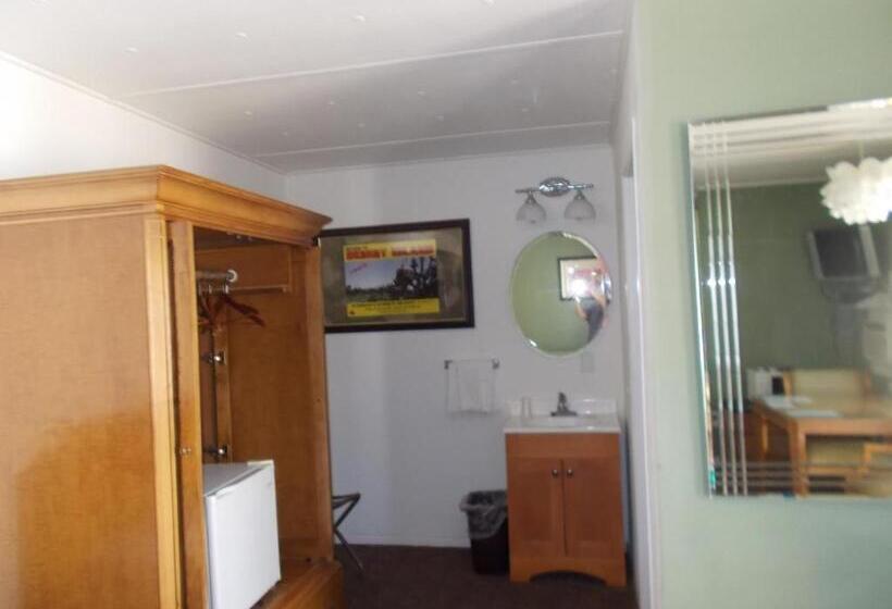 ホテル Atomic Inn Beatty Near Death Valley