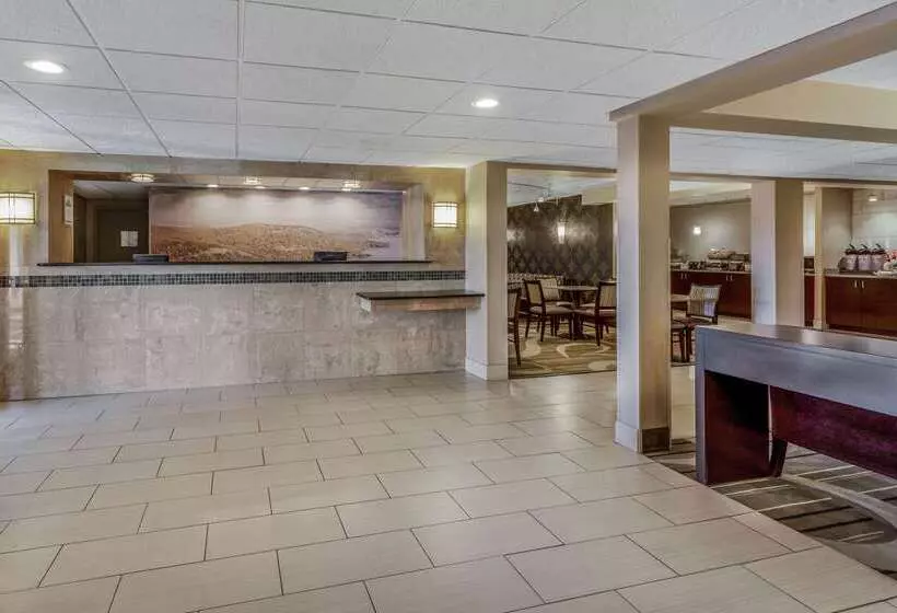 酒店 La Quinta Inn By Wyndham Binghamton  Johnson City