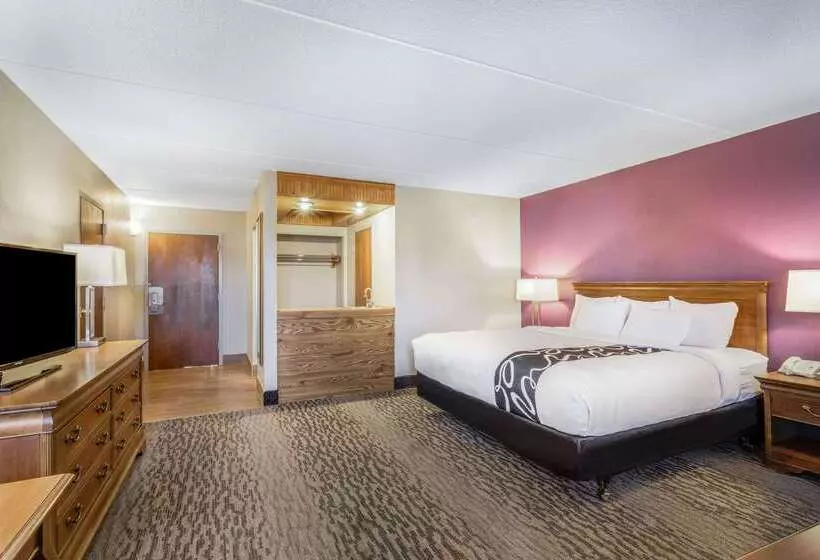 酒店 La Quinta Inn By Wyndham Binghamton  Johnson City