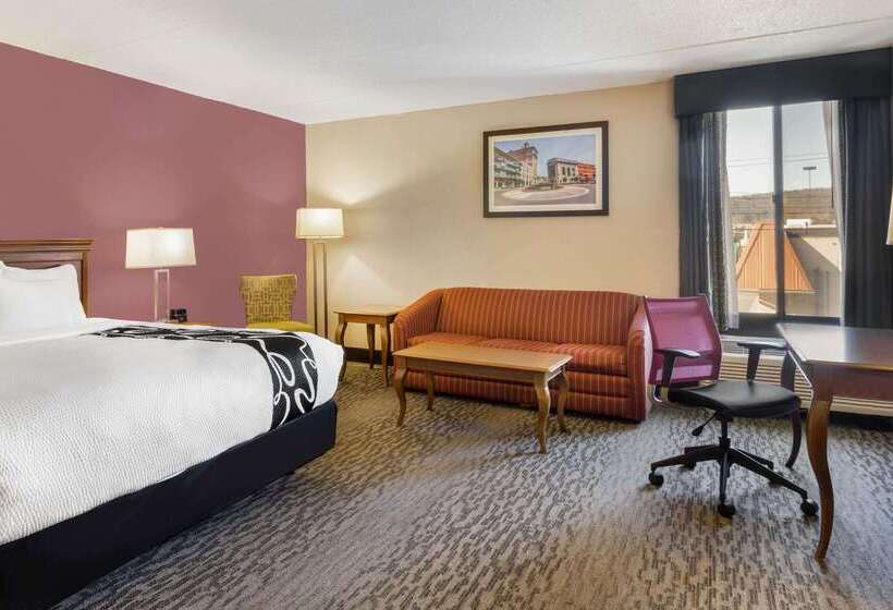 فندق La Quinta Inn By Wyndham Binghamton  Johnson City