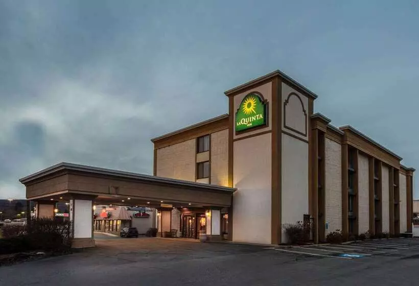 酒店 La Quinta Inn By Wyndham Binghamton  Johnson City