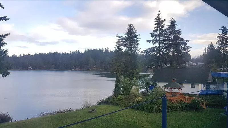 酒店 Oyster Bay Inn & Suites