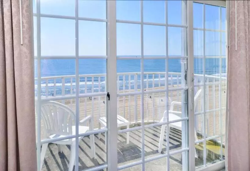 Отель Paradise Plaza Inn