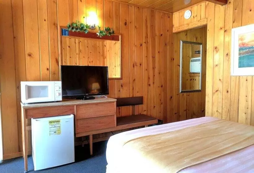 酒店 Prospector Motor Lodge