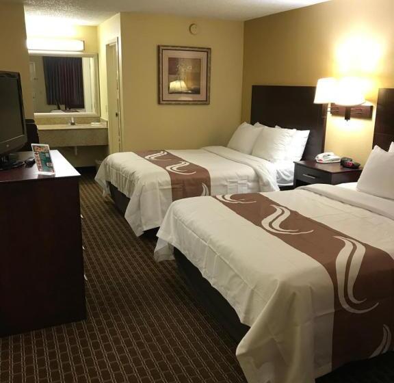 Отель Quality Inn