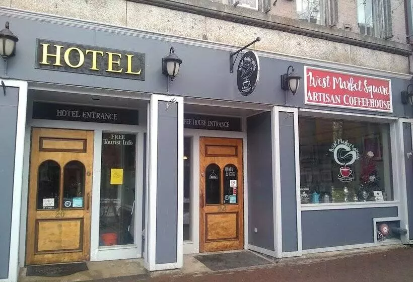 هتل The Charles Inn At Vacationland Inns