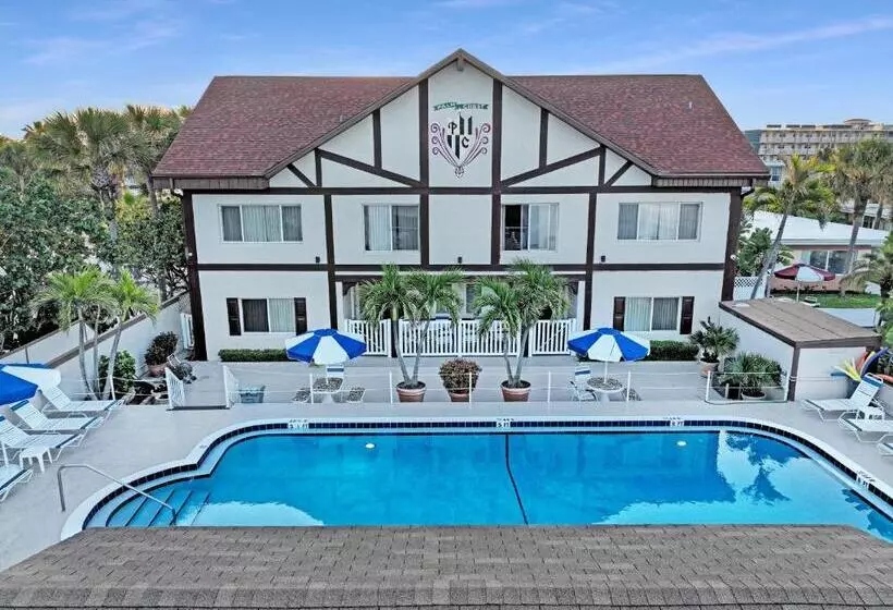 Palm Crest Resort Motel