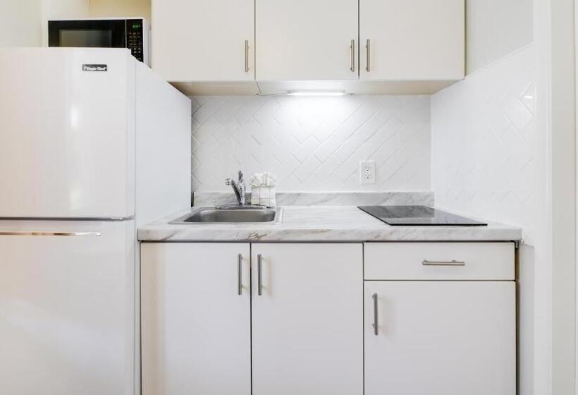 Palm Crest Resort Motel