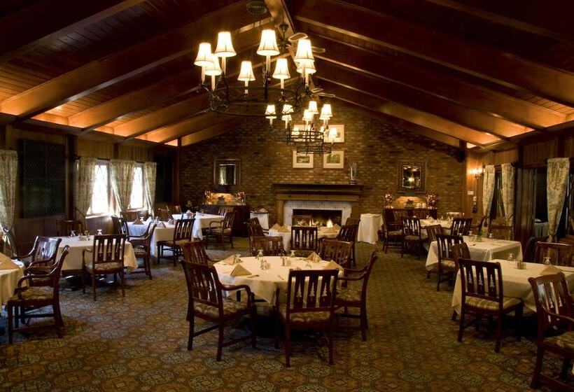 منتجع Pine Needles Lodge & Golf Club