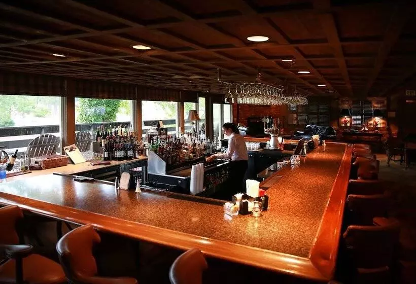 استراحتگاه Pine Needles Lodge & Golf Club