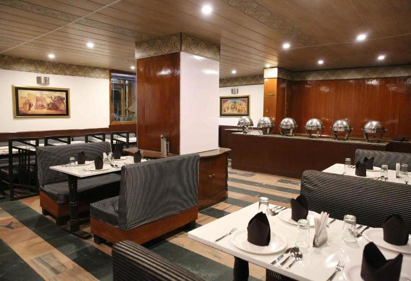 فندق Fab Ever Green