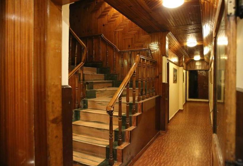 فندق Fab Ever Green