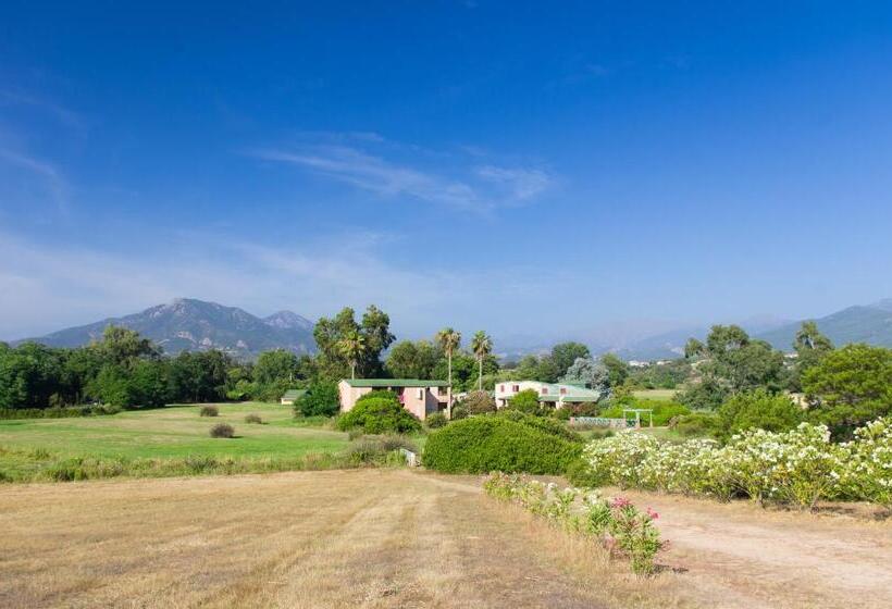 בית מלון כפרי Résidence Marina Di Capitello