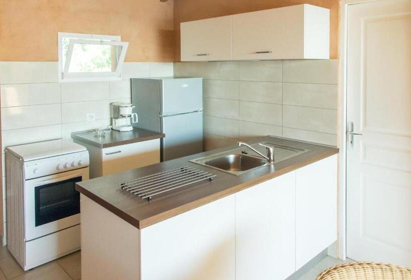 בית מלון כפרי Résidence Marina Di Capitello