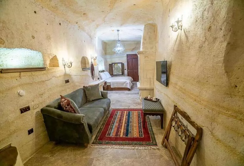 Hotelli Zeydem Suites