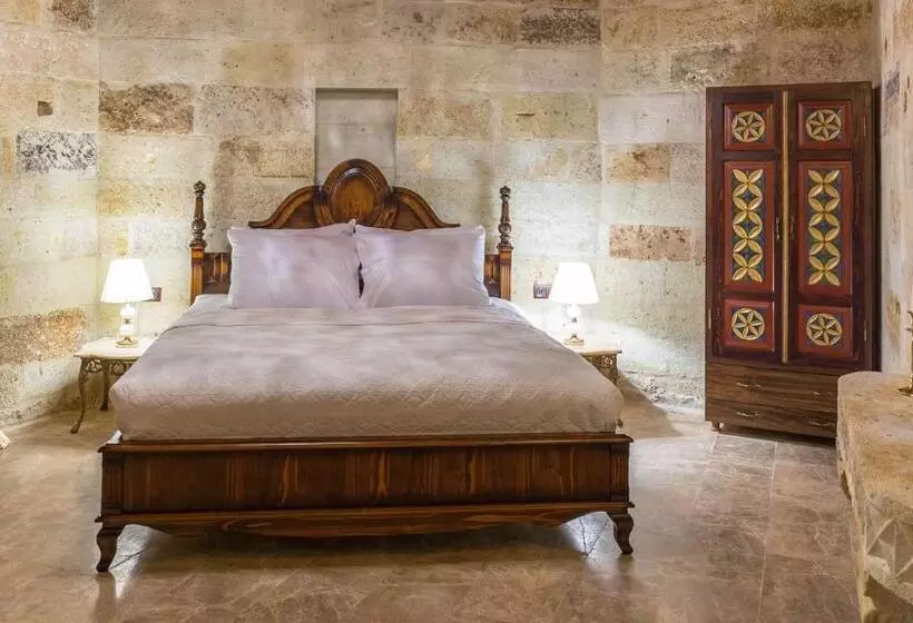 Hotelli Zeydem Suites